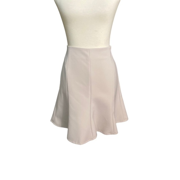 NWOT Ann Taylor Neutral Flared Skirt - Picture 1 of 9